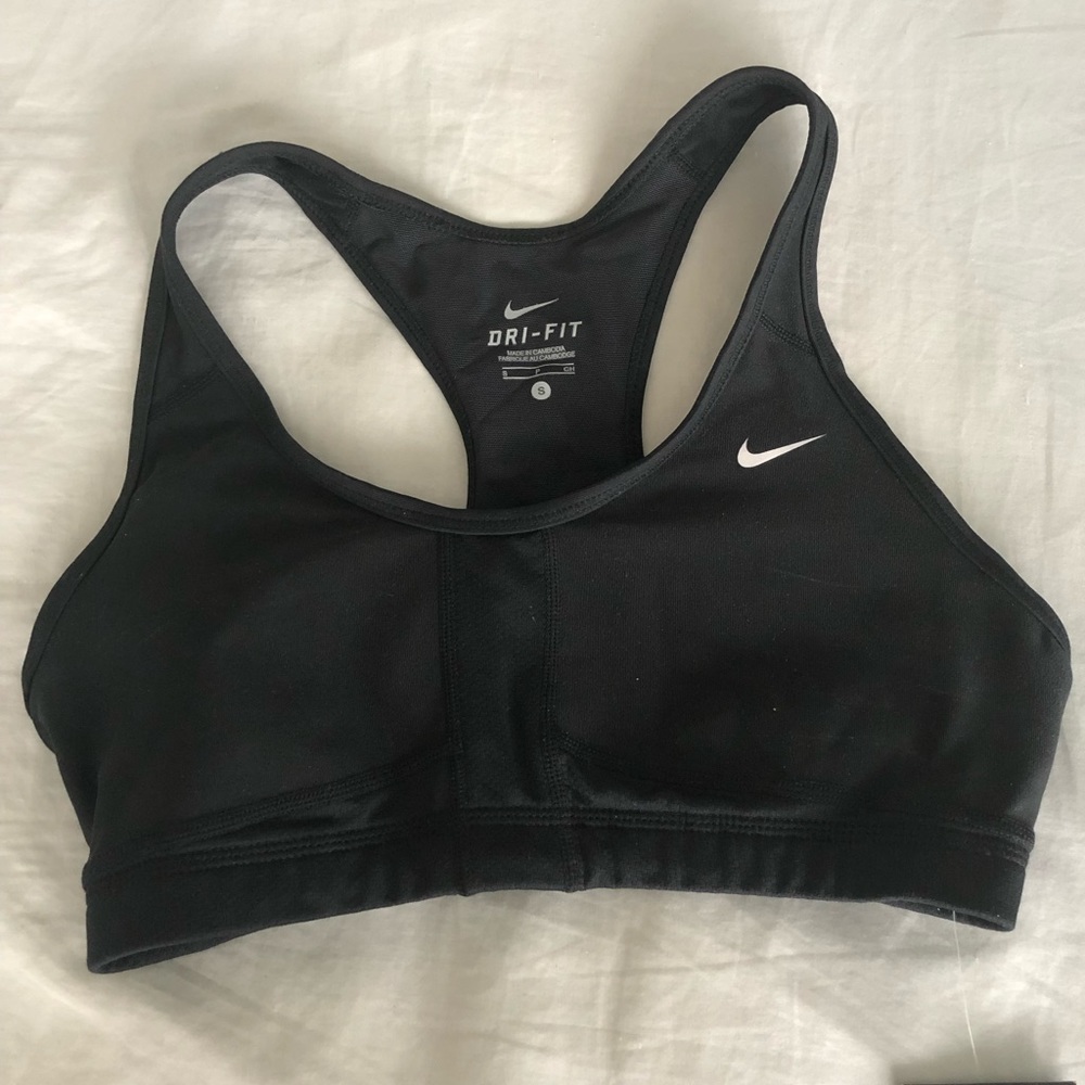 Nike black sports bra NWT